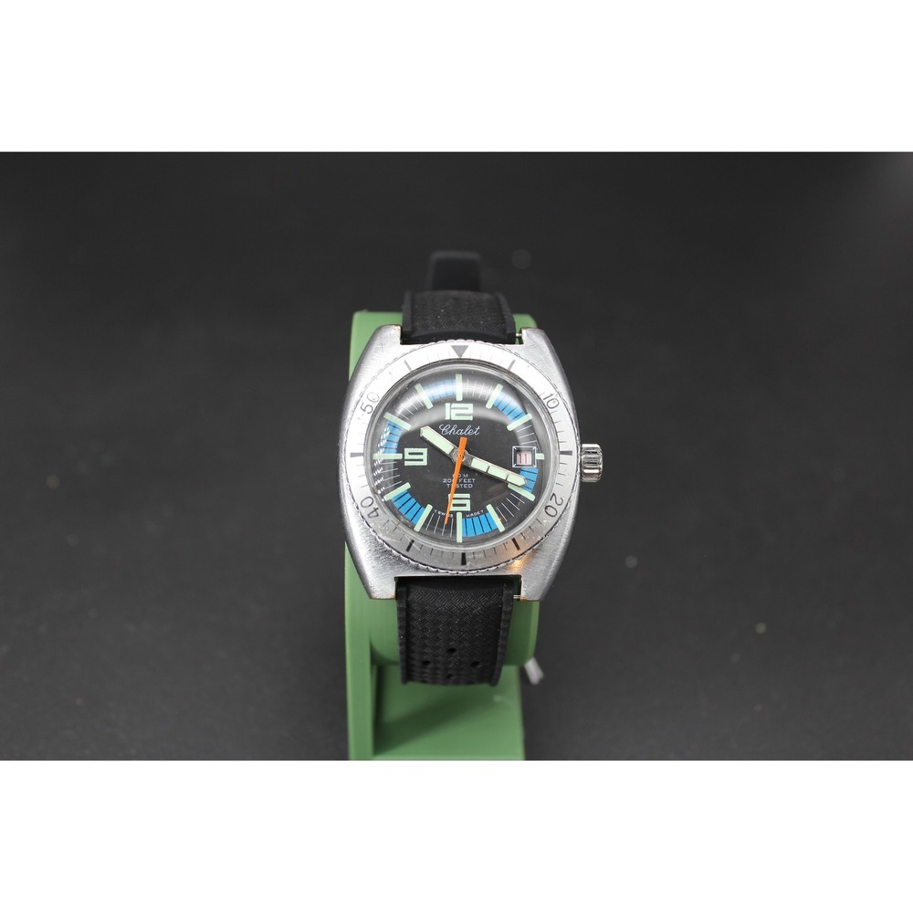 Vintage Chalet Skin Diver 41mm EB 8810 Manual Wind Swiss Watch 10112
